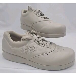SAS Shoes Women's 7.5 Free Time Walking Work Nursing Sneaker Bone Leather